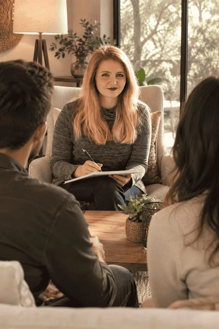 Sumarie Engelbrecht in a couples counselling session